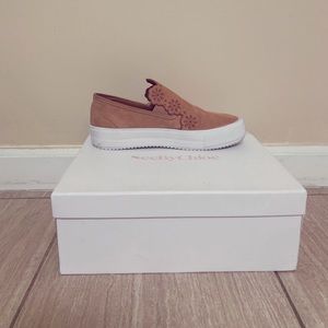 *Final Drop* See By Chloe Slip On Sneakers